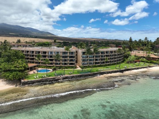 Paki Maui Condo Aerial Photo