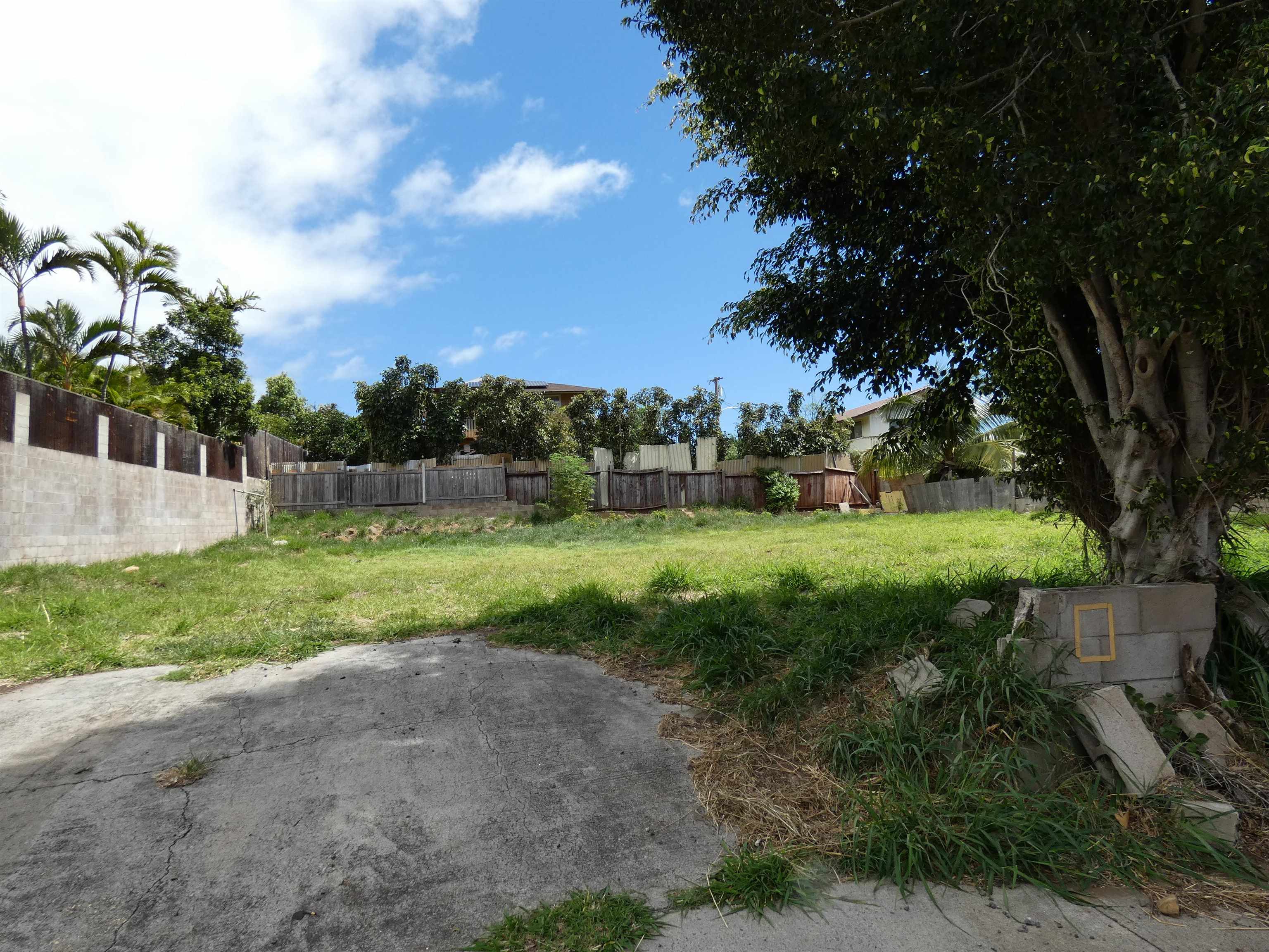 Photo Large Format 3 of 60 Wilikona Pl, Wailuku