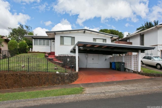 Photo 1 of 2248 Aumakua St, パールシティ