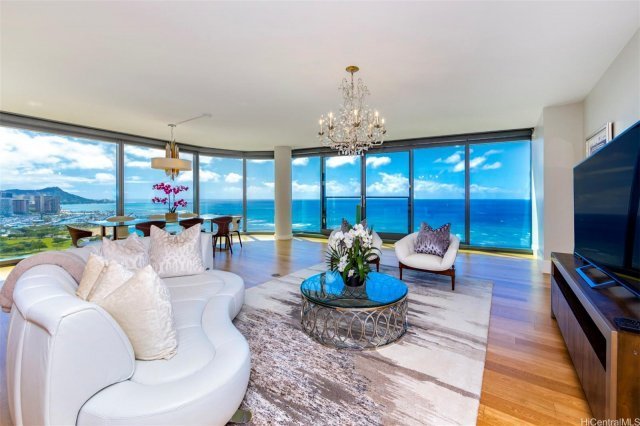 Photo 1 of 1108 Auahi St #2600, ホノルル