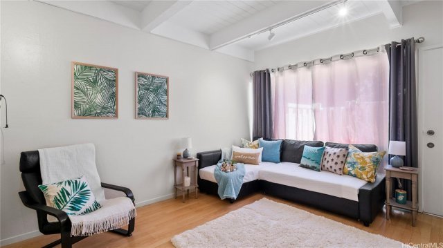 Photo 1 of 95-146 Kipapa Dr #12, ミリラニ