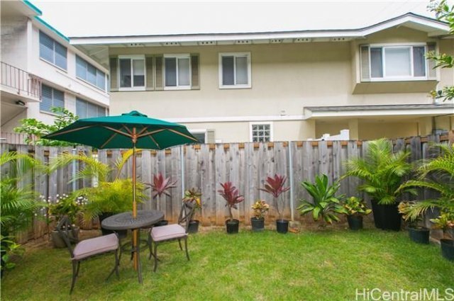 Photo 1 of 1617 Young St #A102, ホノルル