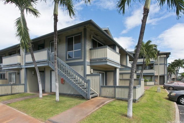 Photo 1 of 91-280 Hanapouli Cir #11E, エバビーチ