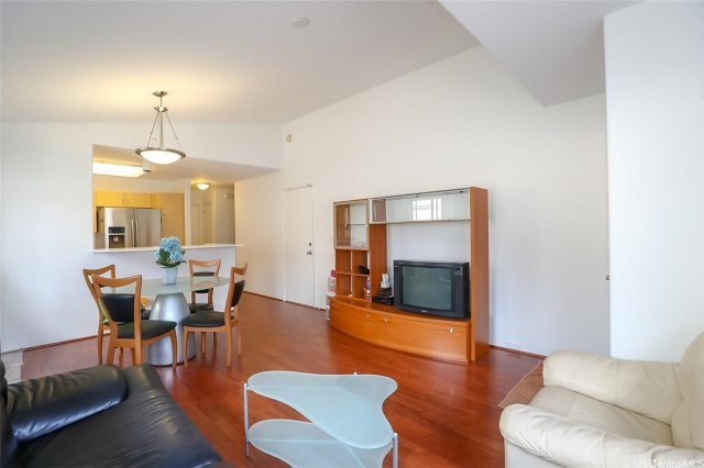 Photo 1 of 95-1015 Puukoa St, Mililani