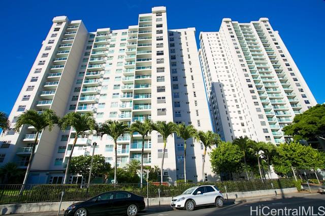 Photo 1 of 1448 Young St #406, Honolulu