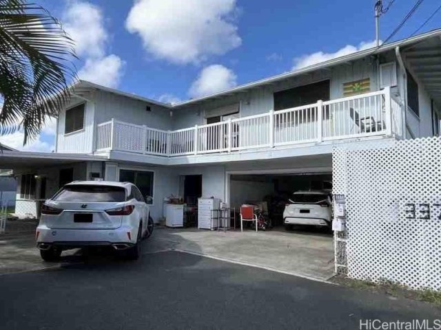 Photo 1 of 337 Kihapai St #C, カイルア