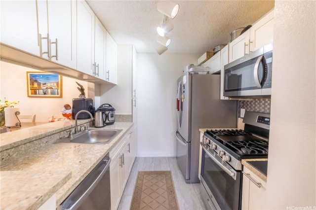 Photo 1 of 91-284 Hanapouli Cir #7H, エバビーチ