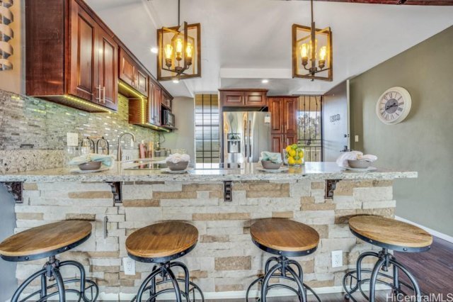 Photo 1 of 95-257 Waikalani Dr #B1203, ミリラニ