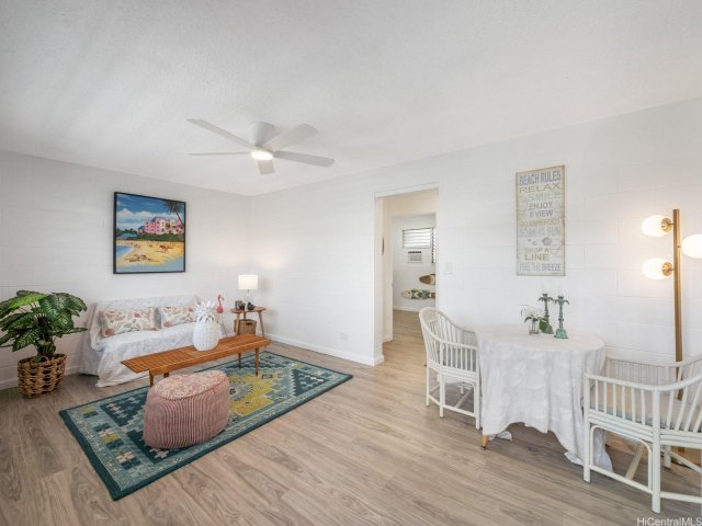 Photo 1 of 623 Mcneill St #211, ホノルル