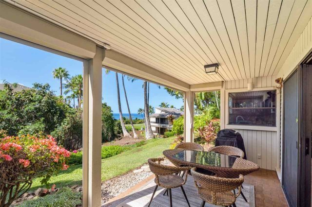 Photo 1 of 10 Wailea Ekolu Pl #1605, Kihei