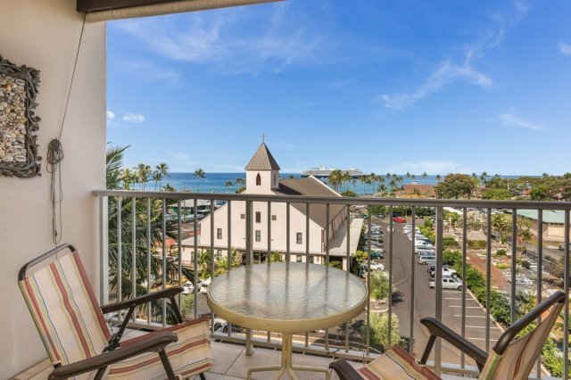 Photo 1 of 75-5766 Kuakini Hwy #608, Kona