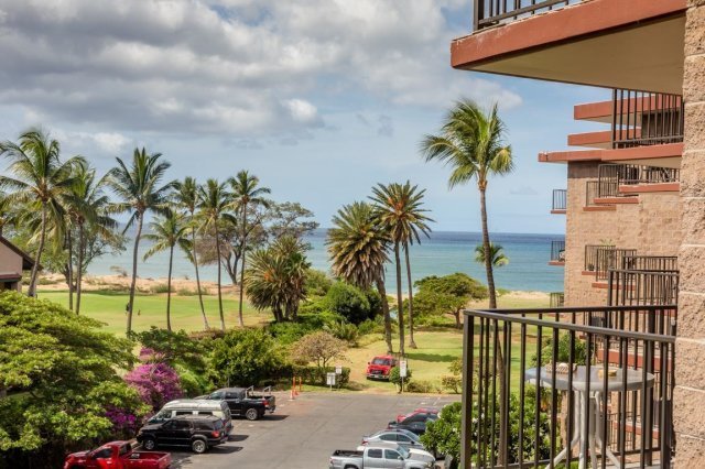 Photo 1 of 938 Kihei Rd #521, Kihei