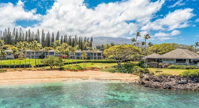 Photo 1 of 14 Coconut Grove Ln #D14, Lahaina