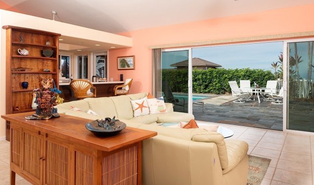 Photo 1 of 75-5614-R Hienaloli Rd, Kona