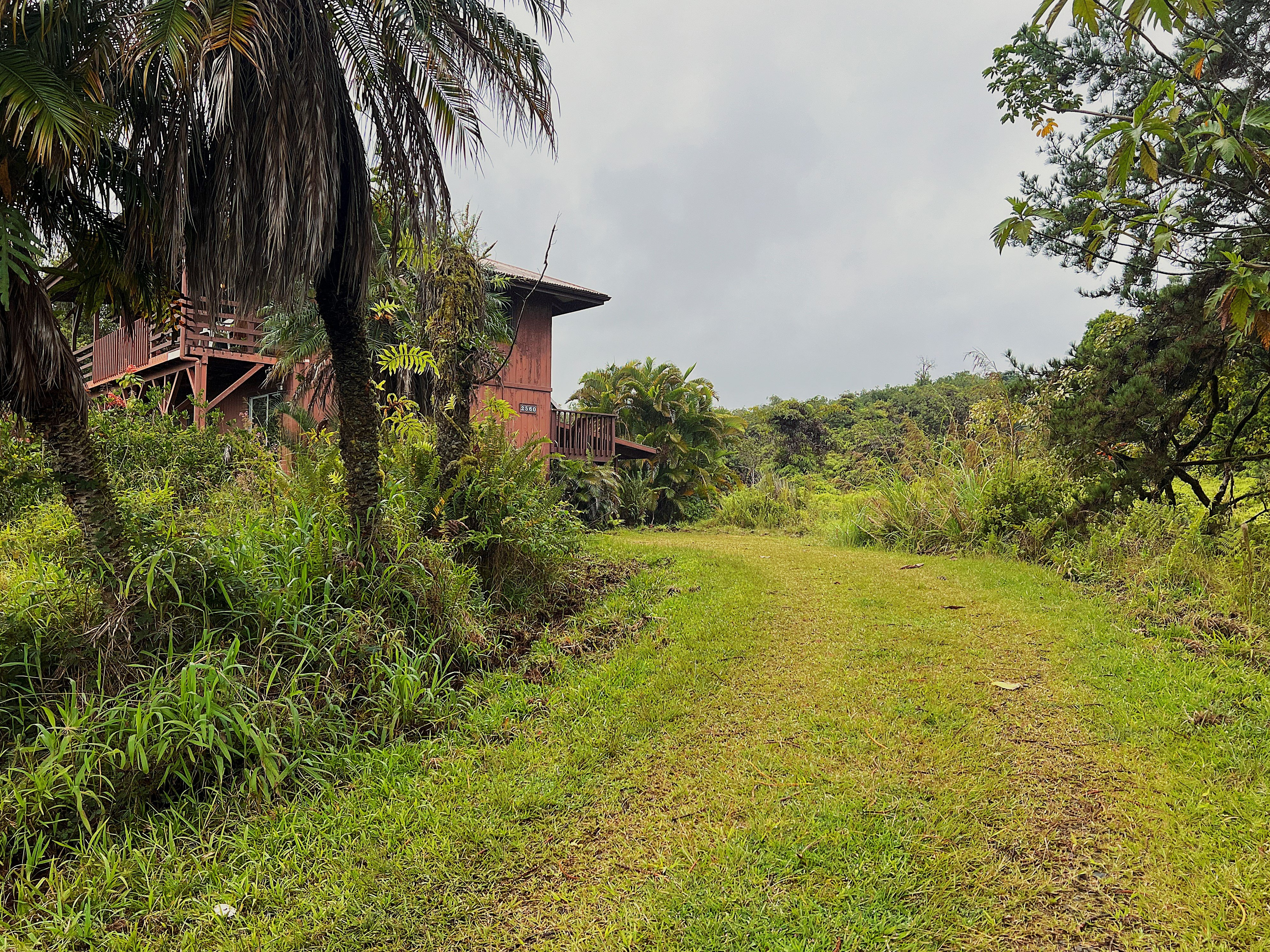 Photo 2 of 2560 Kaiwiki Rd #1, Hilo