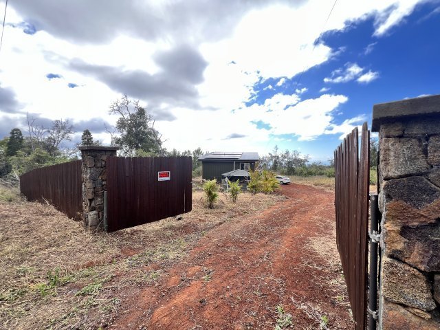 Photo 1 of 92-8653 Tiki Ln, Ocean View