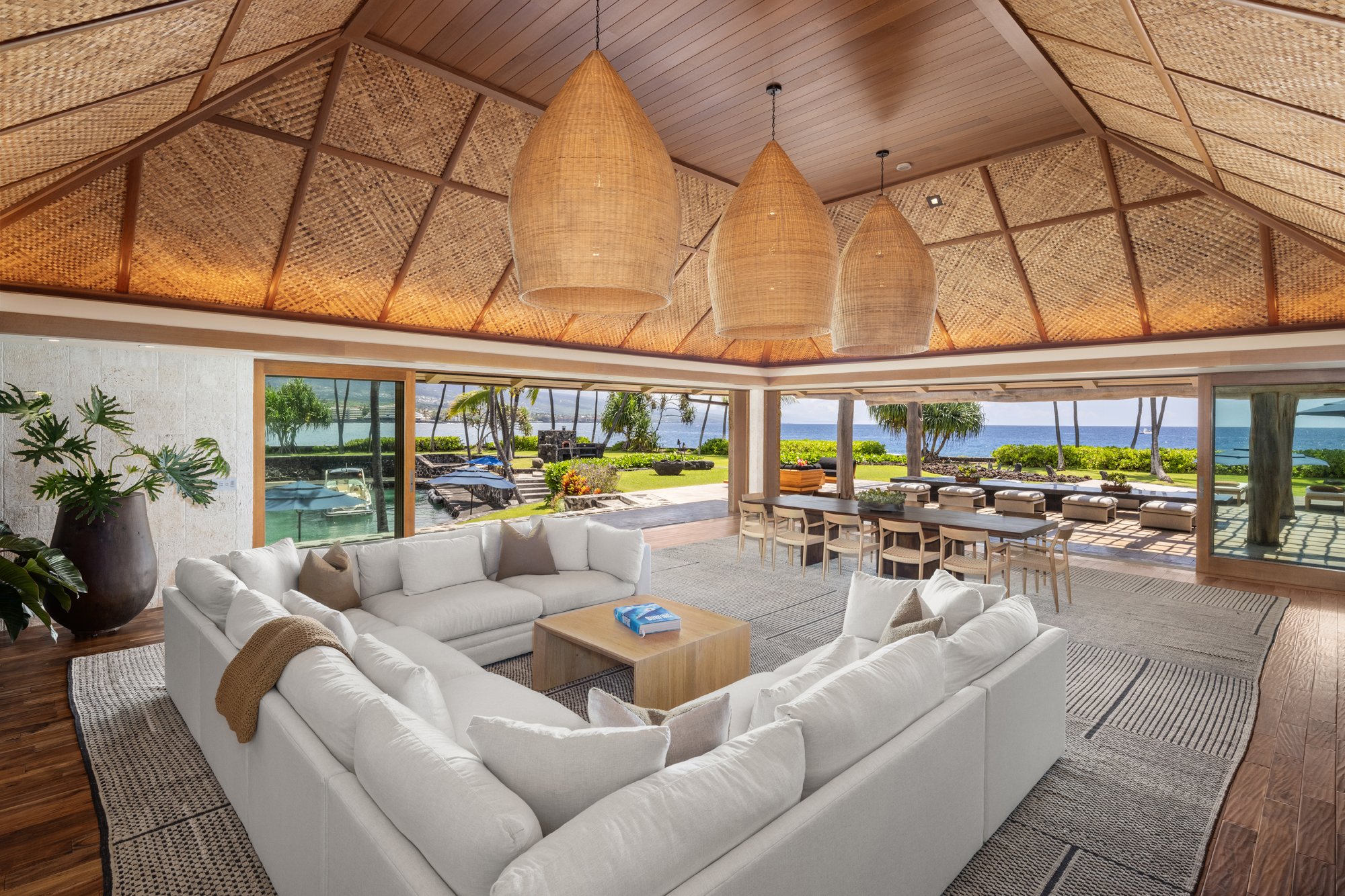 75-5530 Kona Bay Dr, Kona | Price: $49M