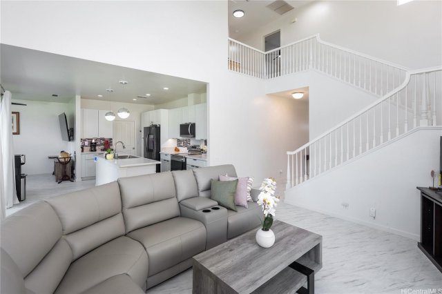 Photo 1 of 91-919 Hoomohalu Pl, エバビーチ