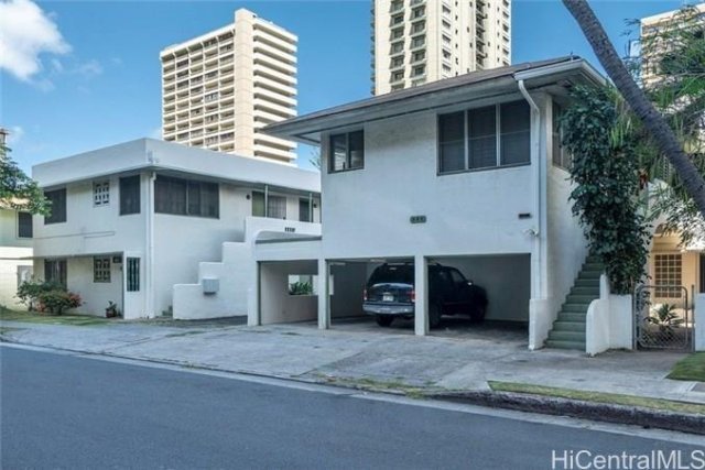 Photo 1 of 444 Launiu St, ホノルル