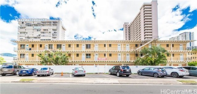 Photo 1 of 1909 Kahakai Dr, ホノルル