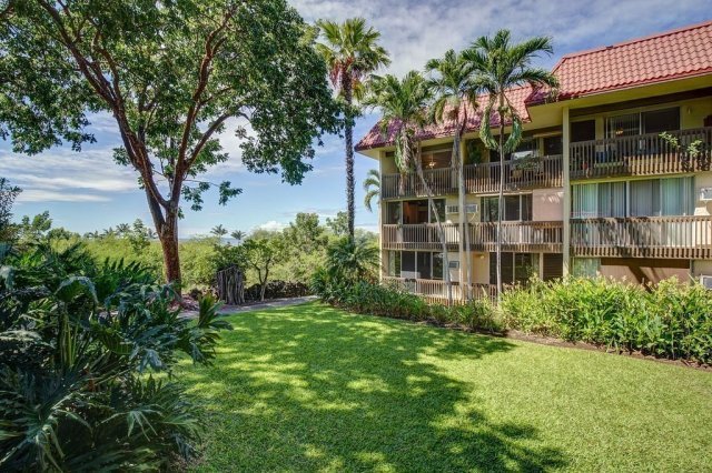 Photo 1 of 75-5873 Walua Rd #D232, Kona