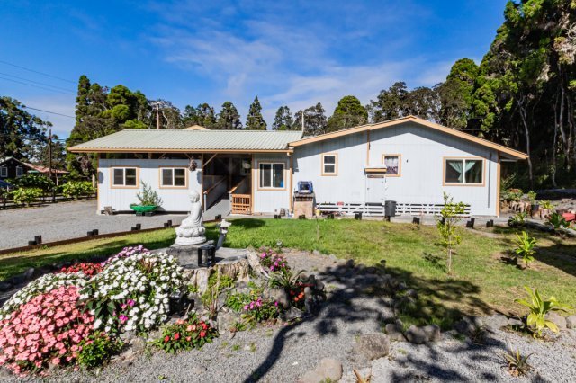 Photo 1 of 11-4007 Hale Ohia Rd #2, Volcano