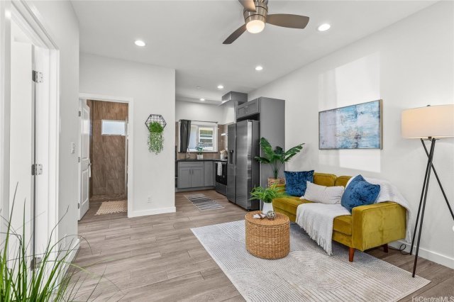 Photo 1 of 642 N Vineyard Blvd #E, ホノルル