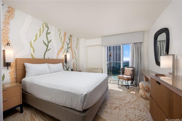 Photo 1 of 410 Atkinson Dr #954, ホノルル