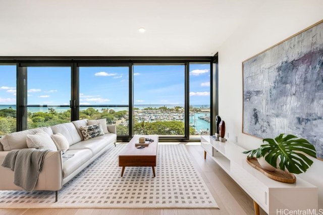 Photo 1 of 1100 Ala Moana Blvd #700, ホノルル