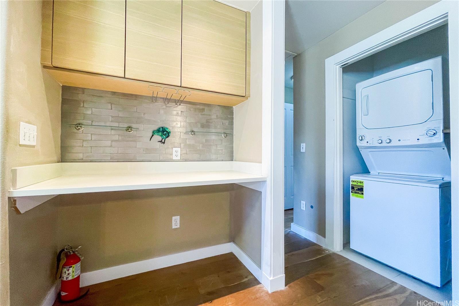 Photo 8 of 91-1171 Kaiau Ave #205, カポレイ