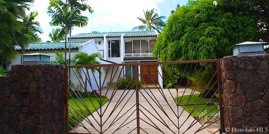 House in Paiko Lagoon