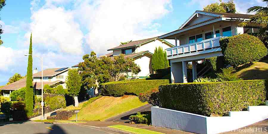 Homes on Waialae Nui Ridge