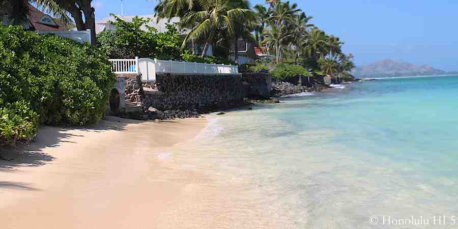 Houses separated from Lanikai Beach by just a seawall - what a lifestyle!