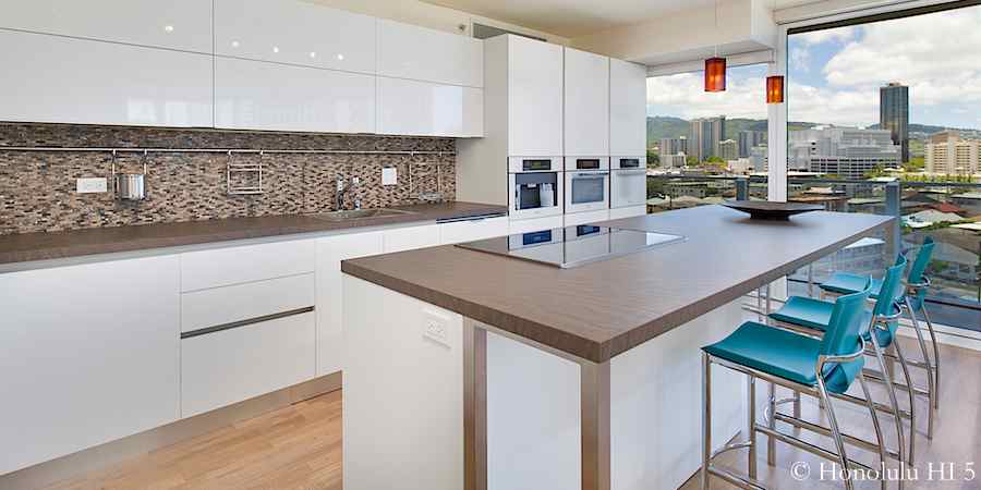 Moana Pacific #903 remodeled Valdesign kitchen