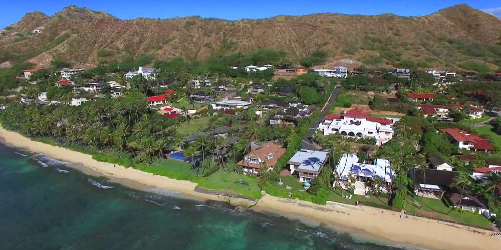 Diamond Head Beachfront Homes - Drone Photo