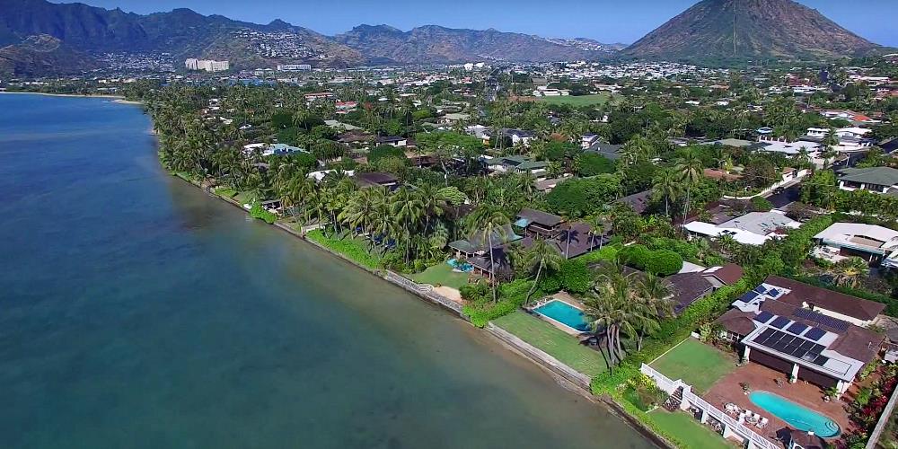 Portlock Oceanfront Homes - Drone Photo