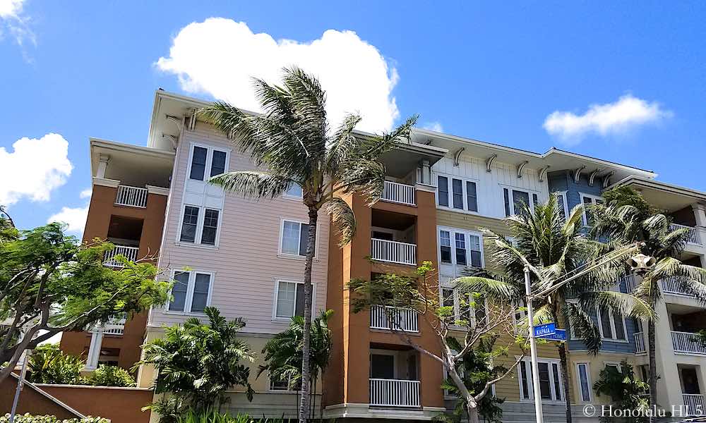 Colony at The Peninsula Balconies