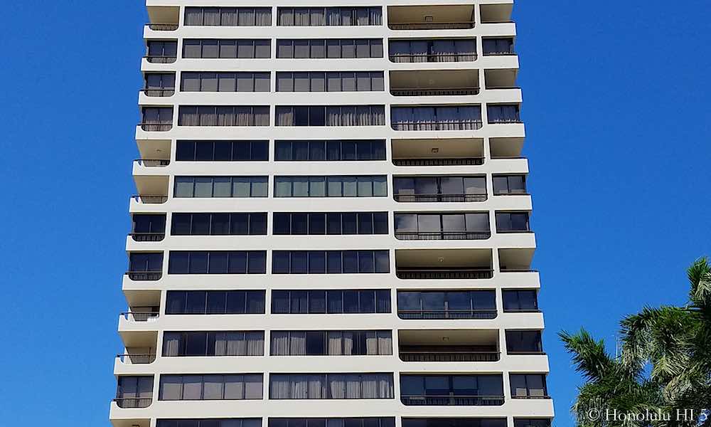 Regency at Kahala Balconies