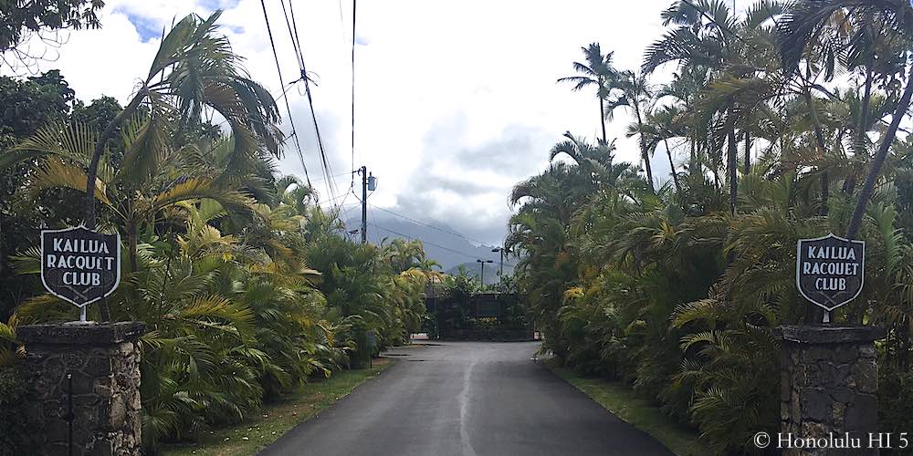 Kailua Raquet Club Entrance