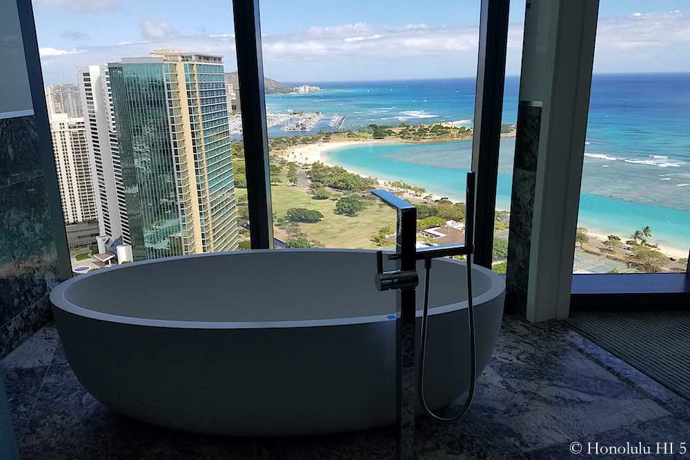 Anaha 37th Floor Penthouse A Bathtub View