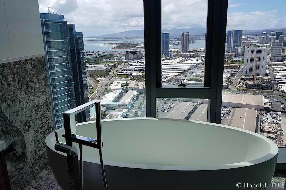 Anaha 37th Floor Penthouse B Master Bathtub view