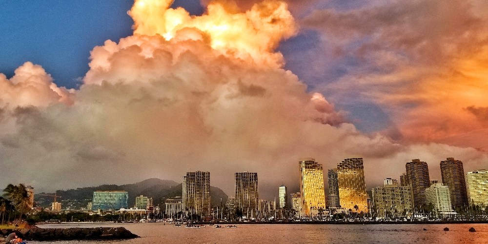 Heavy clouds over Waikiki
